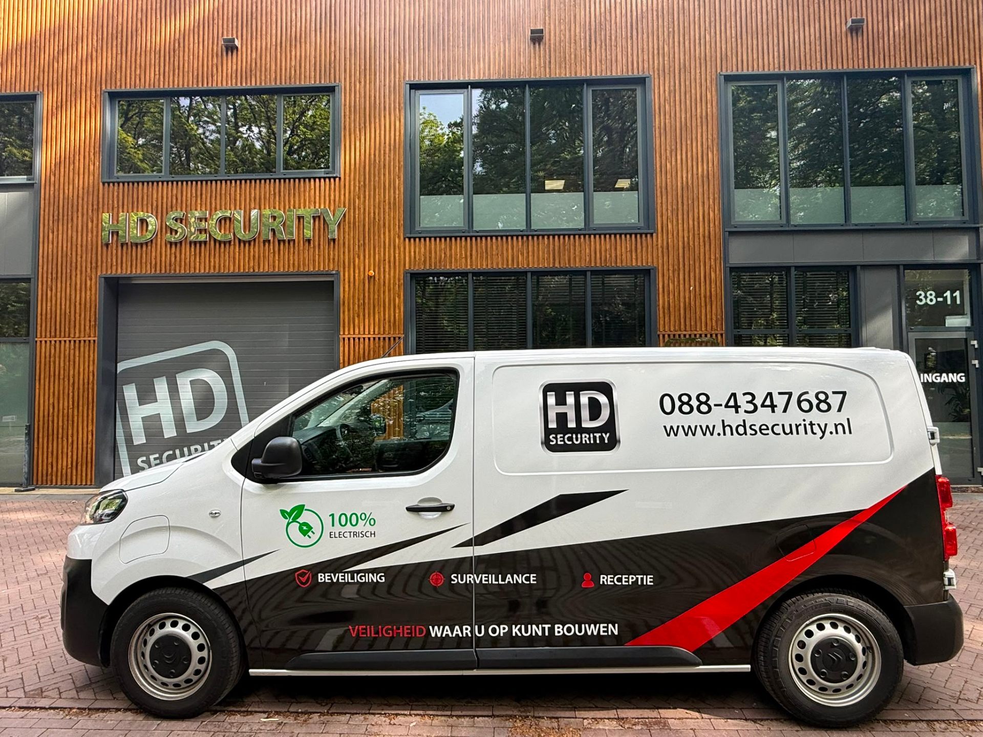 Voertuigbelettering & car wraps — voorbeeld